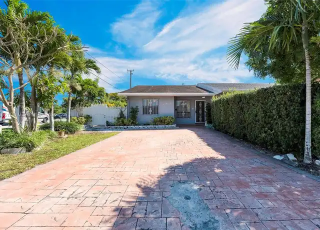 Property at 2401 SW 102nd Ave, Miami, FL, 33165, 3 beds, 2 baths, [object Object]