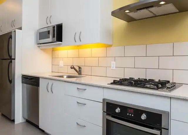 Property at 3531 NE 15th Ave Unit 204, Portland, OR, 97212, 0 beds, 1 bath, [object Object]