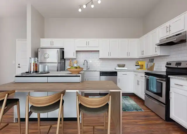 Property at The Grand - 1401 Market St, Chattanooga, TN, 37402, 1 bed, 1 bath, [object Object]