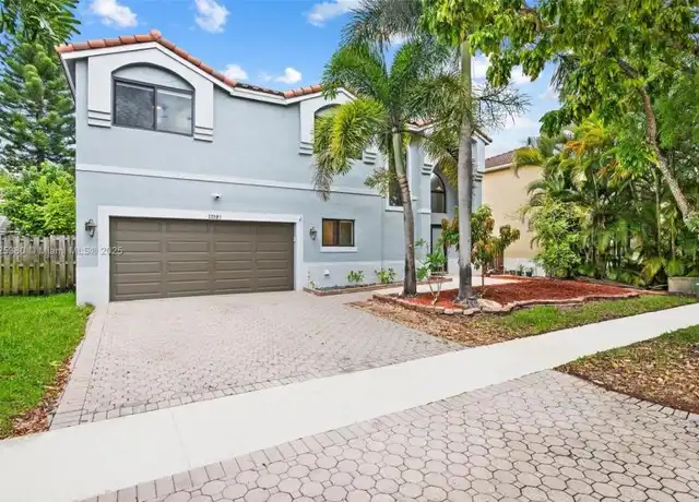 Property at 11293 Rhapsody Rd Unit ROAD0, Hollywood, FL, 33026, 4 beds, 2 baths, [object Object]