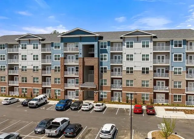 Photo of 1891 N Franklin St, Wake Forest, NC 27587