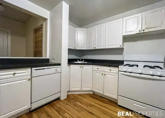 Property at 1317 Oak Ave Unit cl-H1, Evanston, IL, 60201, 1 bed, 1 bath, [object Object]