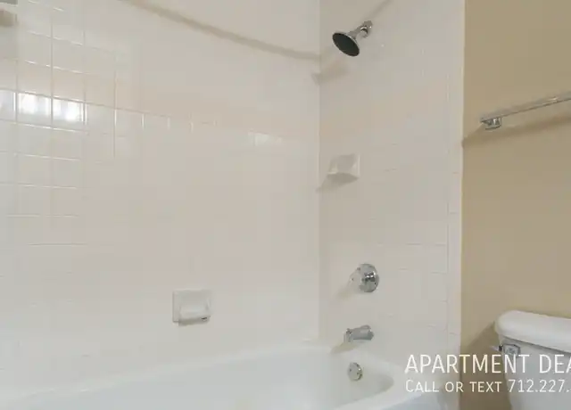 Property at 1951 W Bell St Unit 1863, Houston, TX, 77019, 3 beds, 2 baths, [object Object]