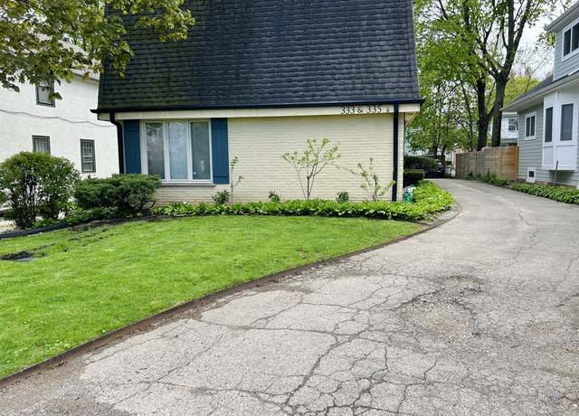 Photo of 335 Scott St Unit 335, Lake Forest, IL 60045