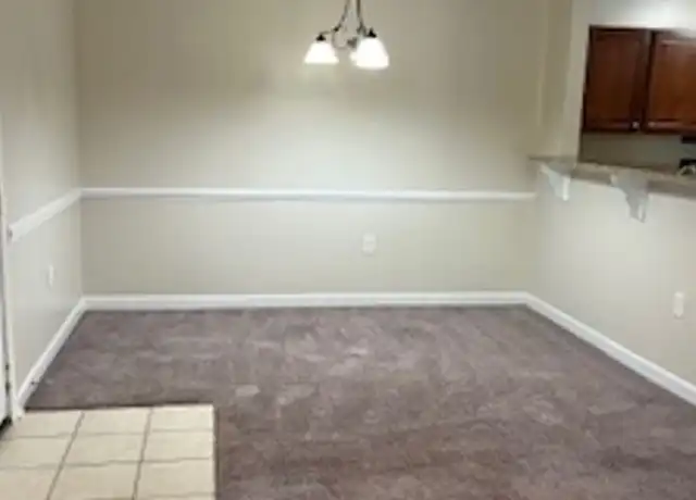 Property at The Crown Apartments - 190 Valencia Dr, Jacksonville, NC, 28546, 1-2 bed, 1-2 bath, [object Object]