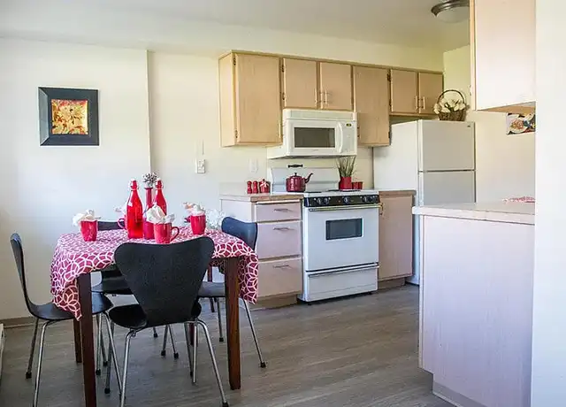 Property at Eagle Pointe - 2718 N Bowdish Rd, Spokane Valley, WA, 99206, 1-3 bed, 1-2 bath, [object Object]