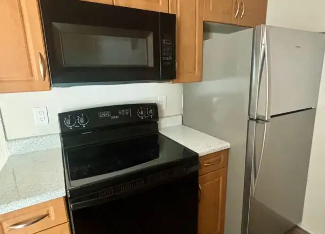 Property at 1151 Walnut Ave Unit 011, Tustin, CA, 92780, 1 bed, 1 bath, [object Object]