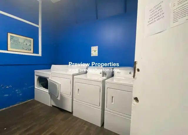 Property at 29 Park Dr Unit 17P, Boston, MA, 02215, 1 bed, 1 bath, [object Object]