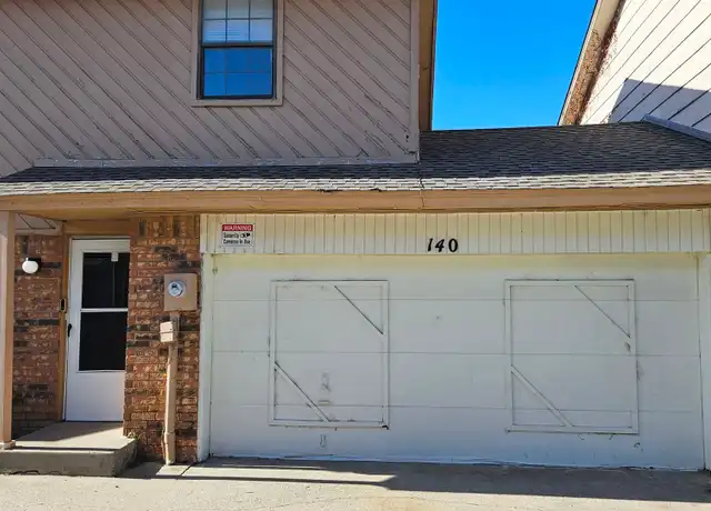 Property at 8300 NW 10th St, Oklahoma City, OK, 73127, 3 beds, 1.5 baths, [object Object]