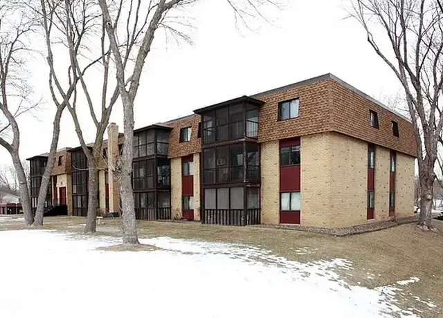 Photo of 8100 36th Ave N, Minneapolis, MN 55427