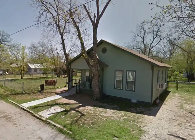 Property at 2001 Brady Ave, Brownwood, TX, 76801, 2 beds, 1 bath, [object Object]