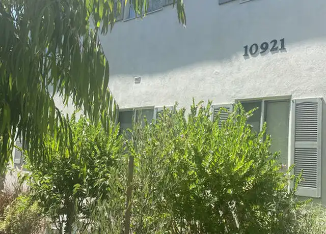Property at 10921 National Blvd, Los Angeles, CA, 90064, 1 bed, 1 bath, [object Object]
