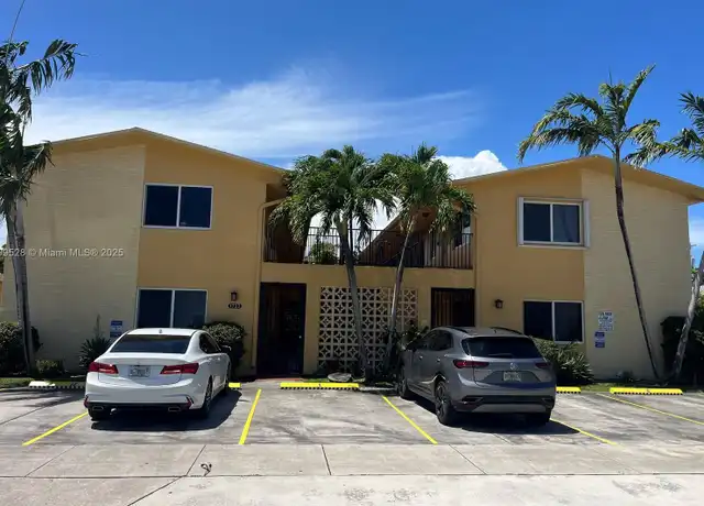 Property at 1733 Mayo St #15, Hollywood, FL, 33020, 1 bed, 1 bath, [object Object]