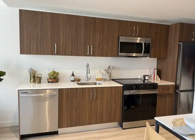 Property at 3800 NW 7th St, Miami, FL, 33126, 0 beds, 1 bath, [object Object]