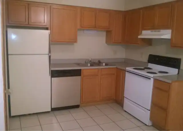 Property at 3064 Sawdust Ln, Dublin, OH, 43017, 2 beds, 1.5 baths, [object Object]