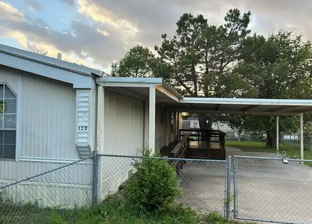 Property at 120 Enchanted Oaks Ct, Hudson Oaks, TX, 76087, 2 beds, 1 bath, [object Object]