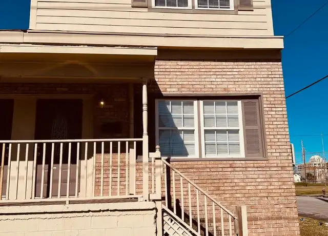 Property at 2808 Avenue H Unit A, Galveston, TX, 77550, 3 beds, 2 baths, [object Object]
