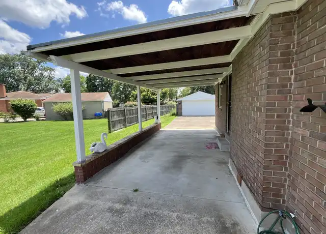 Property at 3508 Robin Dr, Louisville, KY, 40216, 3 beds, 2 baths, [object Object]