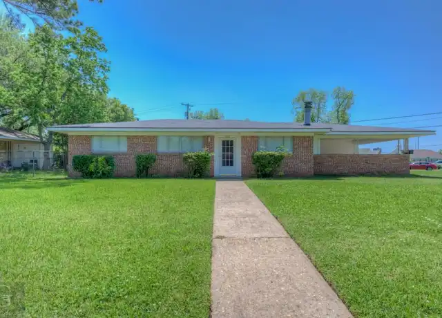 Property at 1210 Gretchen Ln, Bossier City, LA, 71112, 2 beds, 2 baths, [object Object]