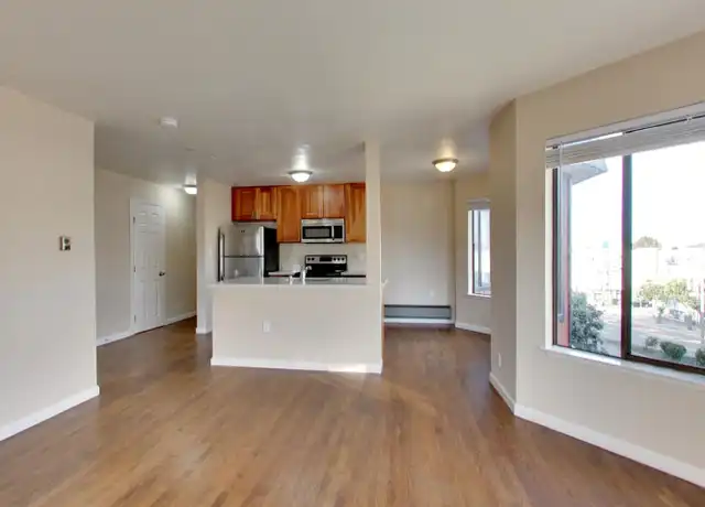 Property at 205 Collins St Unit 8, San Francisco, CA, 94118, 2 beds, 1.5 baths, [object Object]
