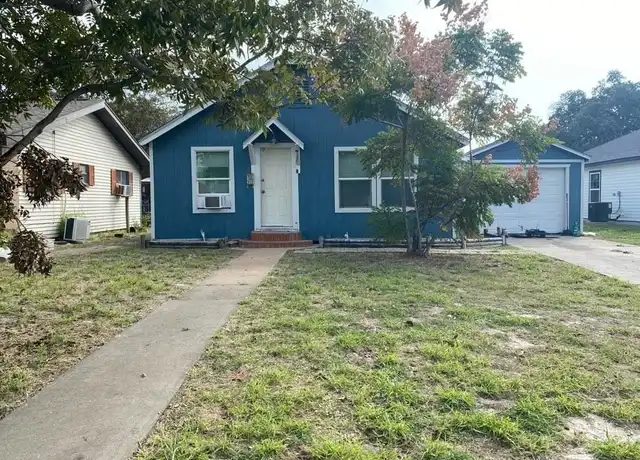 Property at 215 N Rife St, Aransas Pass, TX, 78336, 2 beds, 1 bath, [object Object]