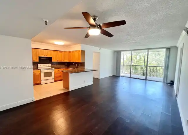 Property at 5260 NW 2nd Ave #202, Boca Raton, FL, 33487, 3 beds, 2 baths, [object Object]