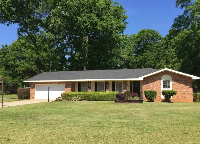 Property at 101 Mercer Ct, Warner Robins, GA, 31093, 3 beds, 2 baths, [object Object]