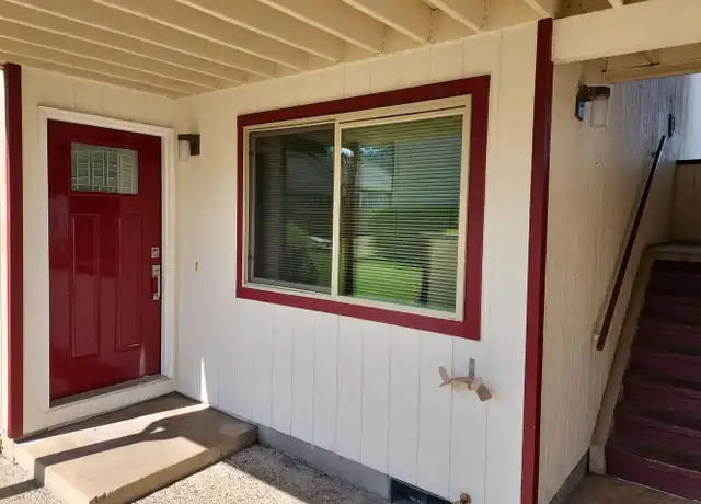 Property at Harmony Tree Manor - 525 Grant Ave, Cottage Grove, OR, 97424, 2 beds, 1 bath, [object Object]