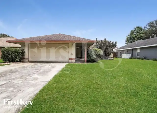 Property at 90 Lake Daisy Blvd, Winter Haven, FL, 33884, 3 beds, 2 baths, [object Object]