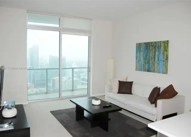 Property at 55 SE 6th St #4310, Miami, FL, 33131, 1 bed, 1 bath, [object Object]