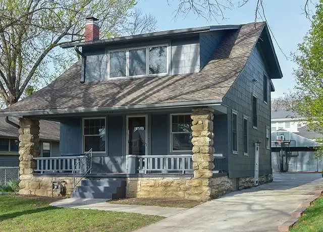 Property at 7422 Jefferson St, Kansas City, MO, 64114, 4 beds, 2 baths, [object Object]