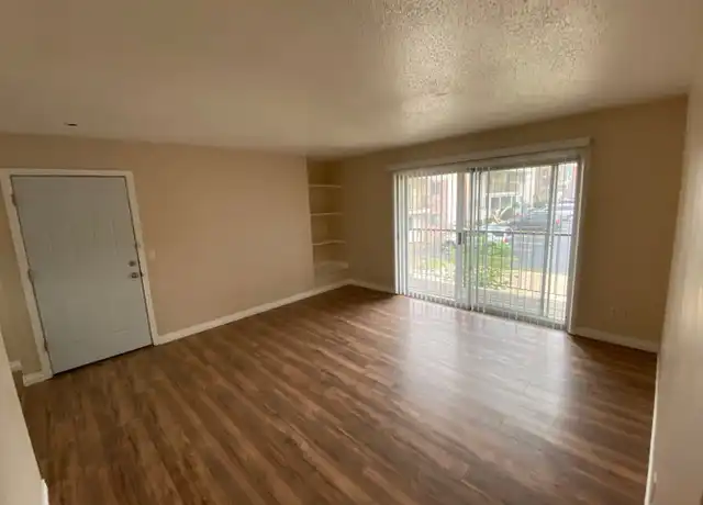 Property at 10735 SW 69th Ave, Portland, OR, 97223, 2 beds, 1 bath, [object Object]