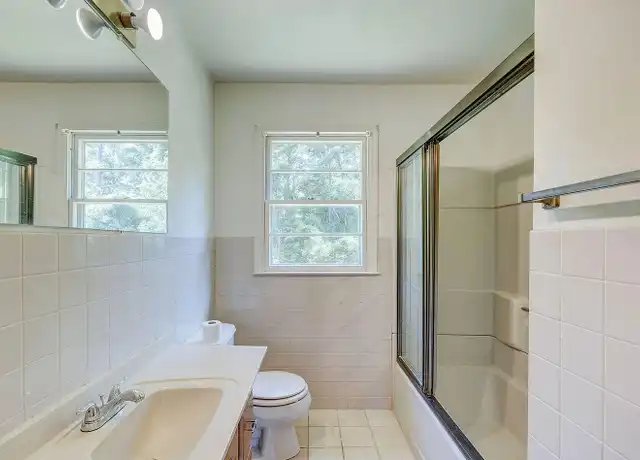Property at 6225 Greenville Sound Rd, Wilmington, NC, 28409, 3 beds, 2 baths, [object Object]