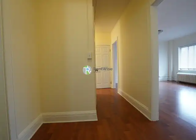 Property at 230 Walnut St Unit 27, Newtonville, MA, 02460, 1 bed, 1 bath, [object Object]