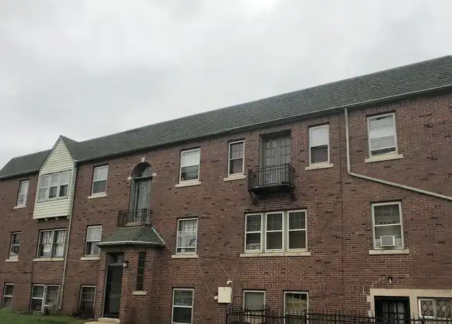 Property at 210 N Walnut St Unit 102, Danville, IL, 61832, 1 bed, 1 bath, [object Object]