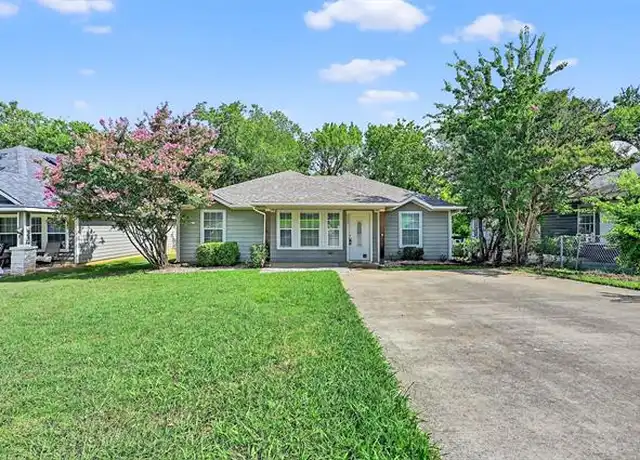 Property at 1219 W Elm St, Denison, TX, 75020, 3 beds, 2 baths, [object Object]