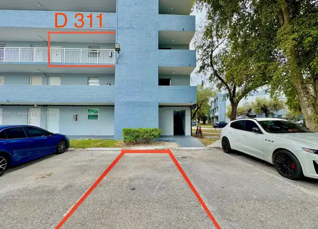 Property at 9357 Fontainebleau Blvd Unit D311, Miami, FL, 33172, 1 bed, 1.5 baths, [object Object]