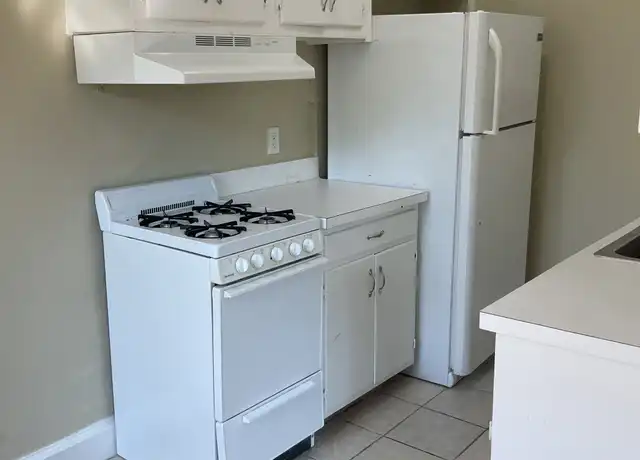 Property at 155 W River St Unit D-2, Wilkes-Barre, PA, 18702, 1 bed, 1 bath, [object Object]