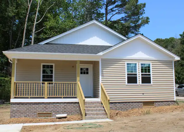 Property at 2827 Lancaster Rd NW, Wilson, NC, 27896, 2 beds, 2 baths, [object Object]