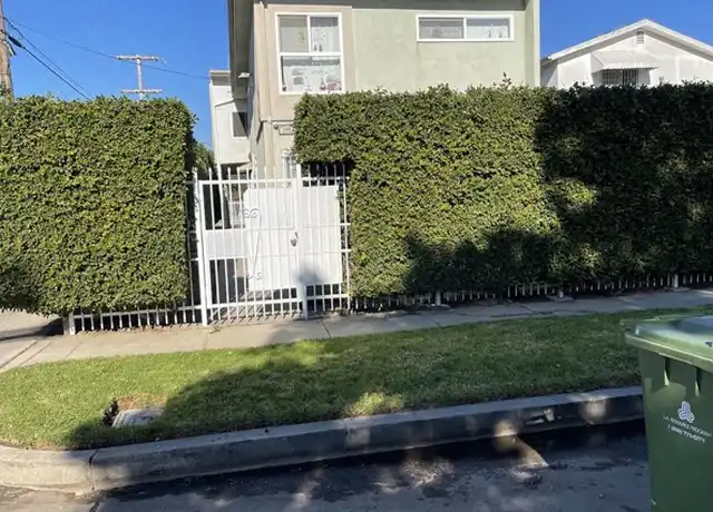 Property at 109 E 95th St Unit 4, Los Angeles, CA, 90003, 3 beds, 1 bath, [object Object]