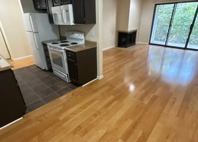 Property at 3023 14th Ave W Unit 304, Seattle, WA, 98119, 1 bed, 1 bath, [object Object]