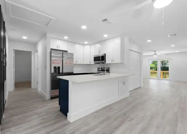 Property at 720 McIntosh St, West Palm Beach, FL, 33405, 4 beds, 2 baths, [object Object]