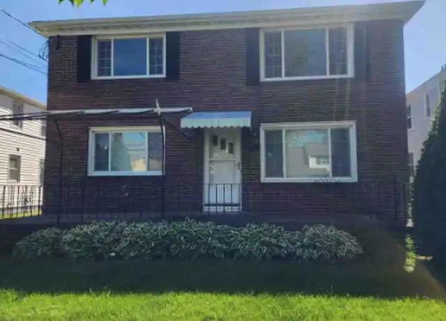 Property at 171 Springville Ave Unit 2, Amherst, NY, 14226, 3 beds, 1 bath, [object Object]