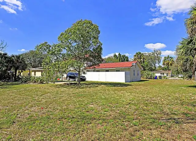 Property at 2352 South St, Fort Myers, FL, 33901, 2 beds, 1 bath, [object Object]