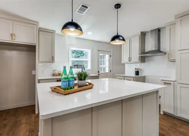Property at 3333 8th Ave, Fort Worth, TX, 76110, 3 beds, 2 baths, [object Object]