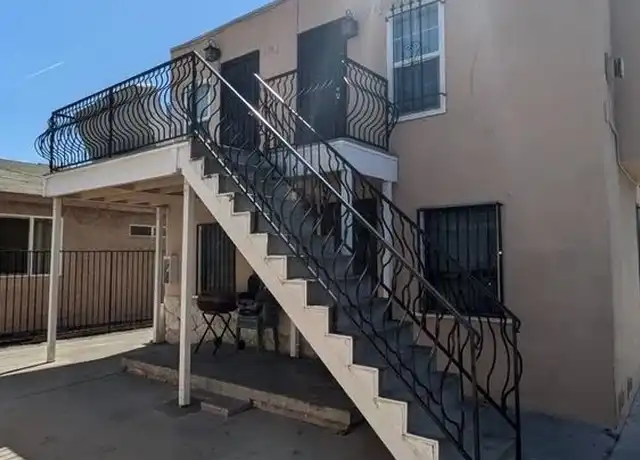 Property at 134 E 118th Pl Unit 1/2, Los Angeles, CA, 90061, 2 beds, 1 bath, [object Object]