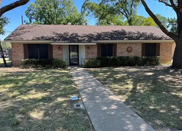 Property at 1220 Royal Ter, Hurst, TX, 76053, 3 beds, 2 baths, [object Object]