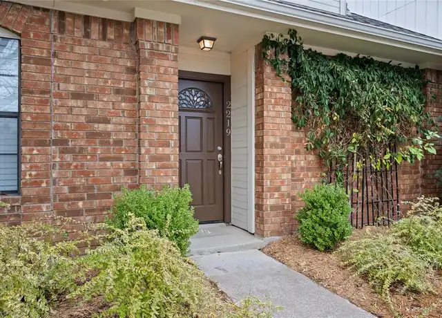 Property at 2219 Greenview Dr, Carrollton, TX, 75010, 3 beds, 2 baths, [object Object]