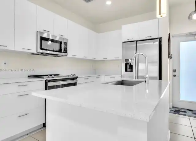 Property at 8001 NW 41st St Unit F404, Doral, FL, 33166, 3 beds, 2 baths, [object Object]