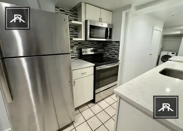 Property at 143 Chiswick Rd Unit 8, Boston, MA, 02135, 3 beds, 1 bath, [object Object]